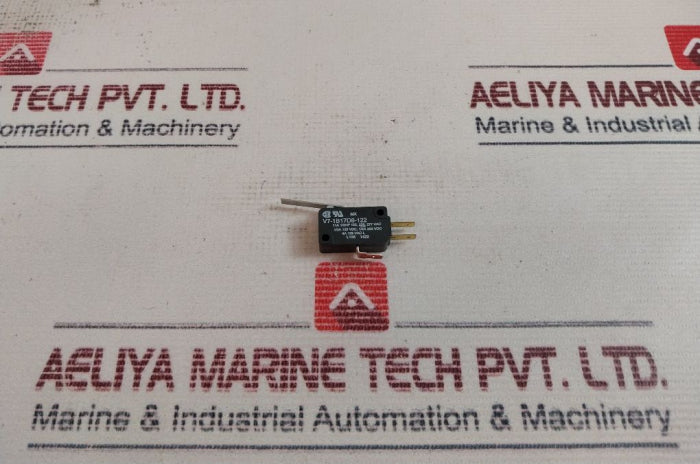 Lot of 5X V7-1B17D8-122 Miniature Basic Micro Switch 4a 125 vac
