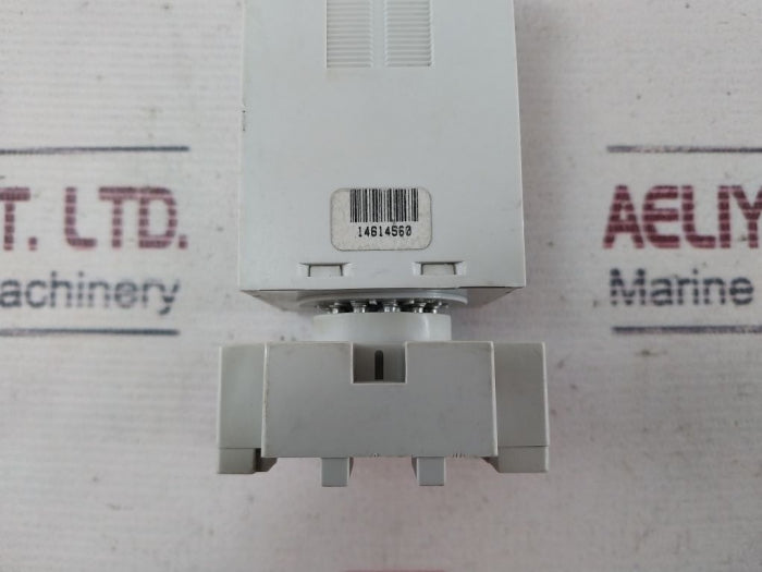 Magnecraft TDRPRO-5100 Time Delay Relay With Base TDRPRO-5000