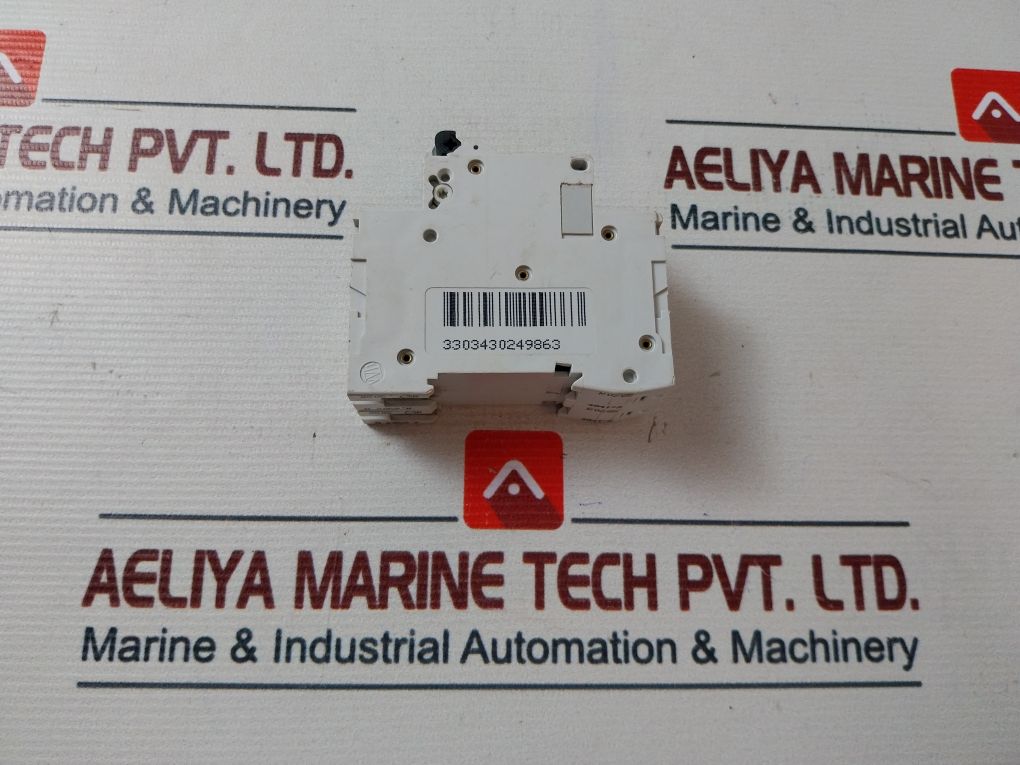 Merlin Gerin 24986 Multi 9 Circuit Breaker 400V