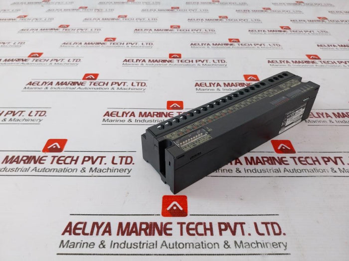 Mitsubishi Electric Aj65Sbtb32-16Dt2 Plc Cc-link Compact Input/Output Module 8 Input Plus Common,8 Transistor Output Sink
