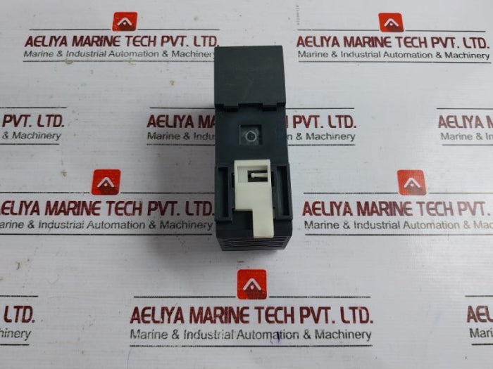 Mitsubishi Electric Aj65Vbtcu-68Adin Digital Conversion Unit 24Vdc