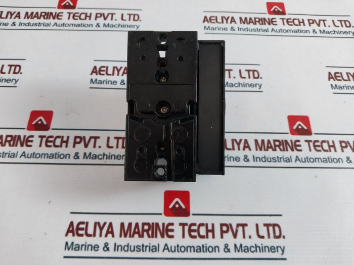 Mitsubishi Electric Nf30-cs No-fuse Circuit Breaker 500V