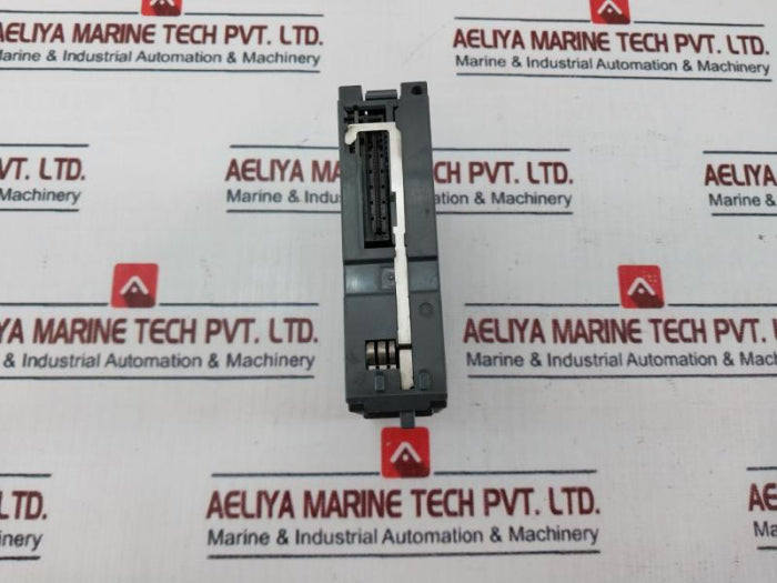 Mitsubishi Melsec-q Qx10 Plc I/O Module For Use With Series 100Vac 7Ma 50Hz
