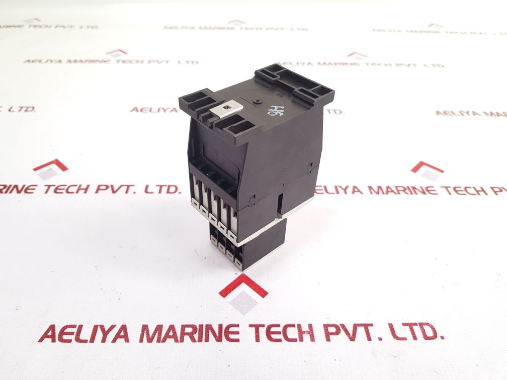 Moeller Dil M32-xhi22 Contactor With Dil Mp20 Aux.Block New One Without Box