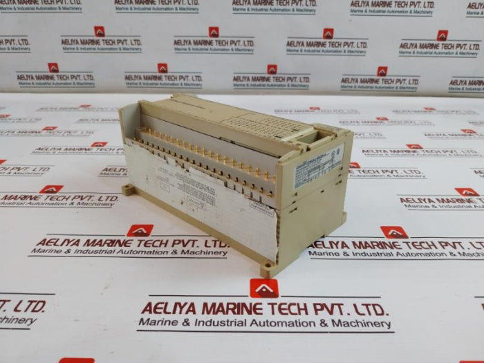 Omron Cpm2Ae-60Cdr-a Programmable Controller 100-240V Ac 50/60Hz 60Va