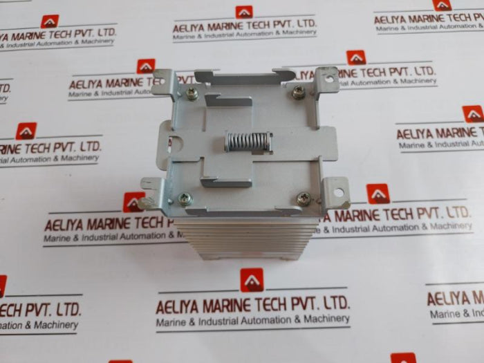 OMRON G3PB-515B-3N-VD Solid State Contactor 50/60HZ 25107EP