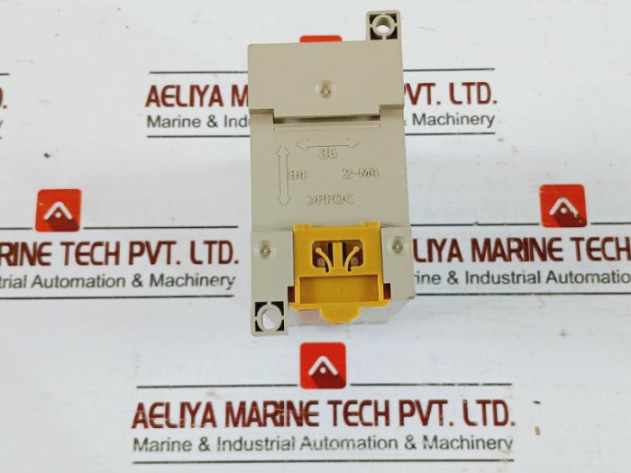 Omron G9Sa-501 Safety Relay Unit 100-240Vac 5A