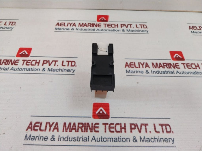 Omron H3Y-4 Time Delay Relay With Base 0-30 Sec