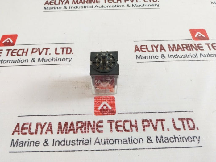 Omron Mks2Pn Single Phase Relay 250V Ac 10A 50/60Hz