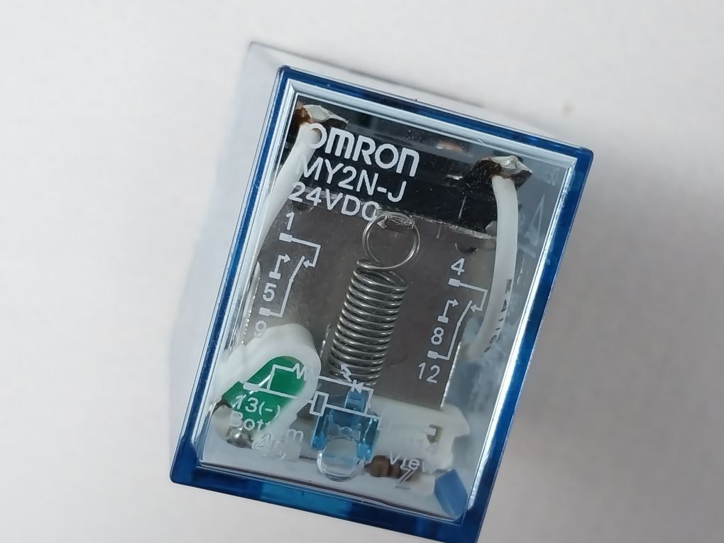 Omron My2N-j Relay With Pyf08A-e Socket 5A 250Vac