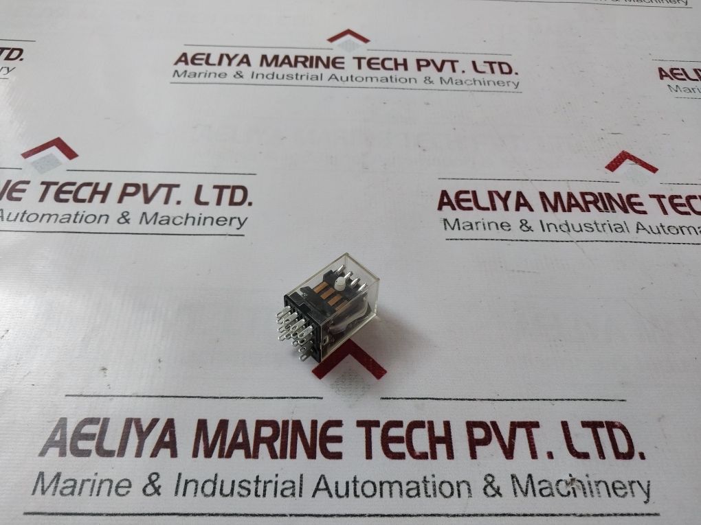 Lot Of 2X Omron MY4I2N Relay 100/110VDC