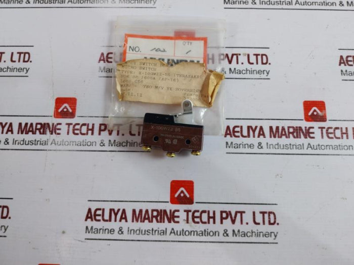 Omron X-10Gw22-b5 Micro Switch 10A 125Vdc, 3A 250Vdc