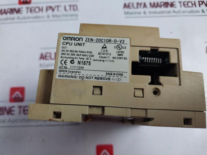 Omron Zen-20C1Dr-d-v2 Cpu Unit 12-24V Dc 5W Output 8A 250V Ac