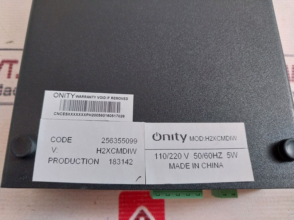 Onity H2Xcmdiw Ht Win Communication Distributor Box Version 01.01 50/60Hz