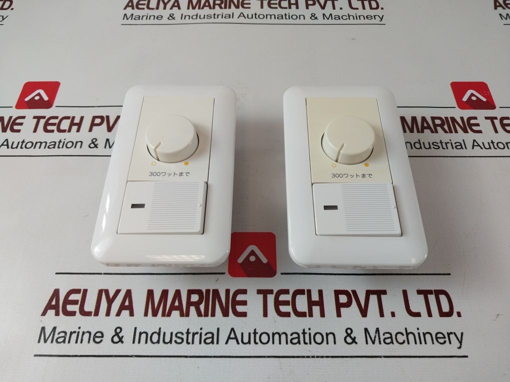 Lot of 2X Panasonic LC211 Dimmer Switch For LED Y150716C