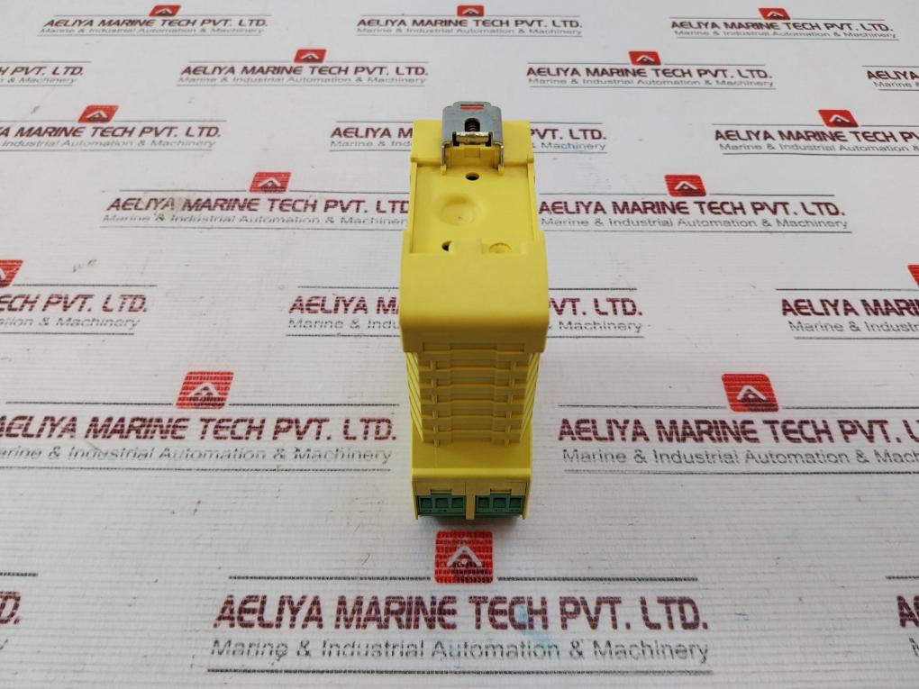 Phoenix Contact Psr-scp- 24Uc/Urm4/5X1/2X2 Safety Relays 230Vac 6A