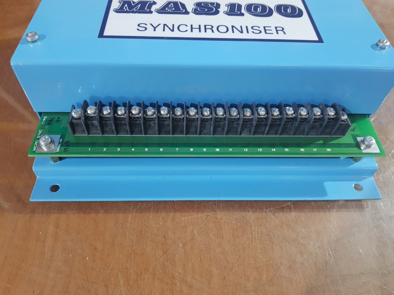 FKI MAS100 SYNCHRONISER Automatic Synchronising Relay - Aeliya Marine Tech