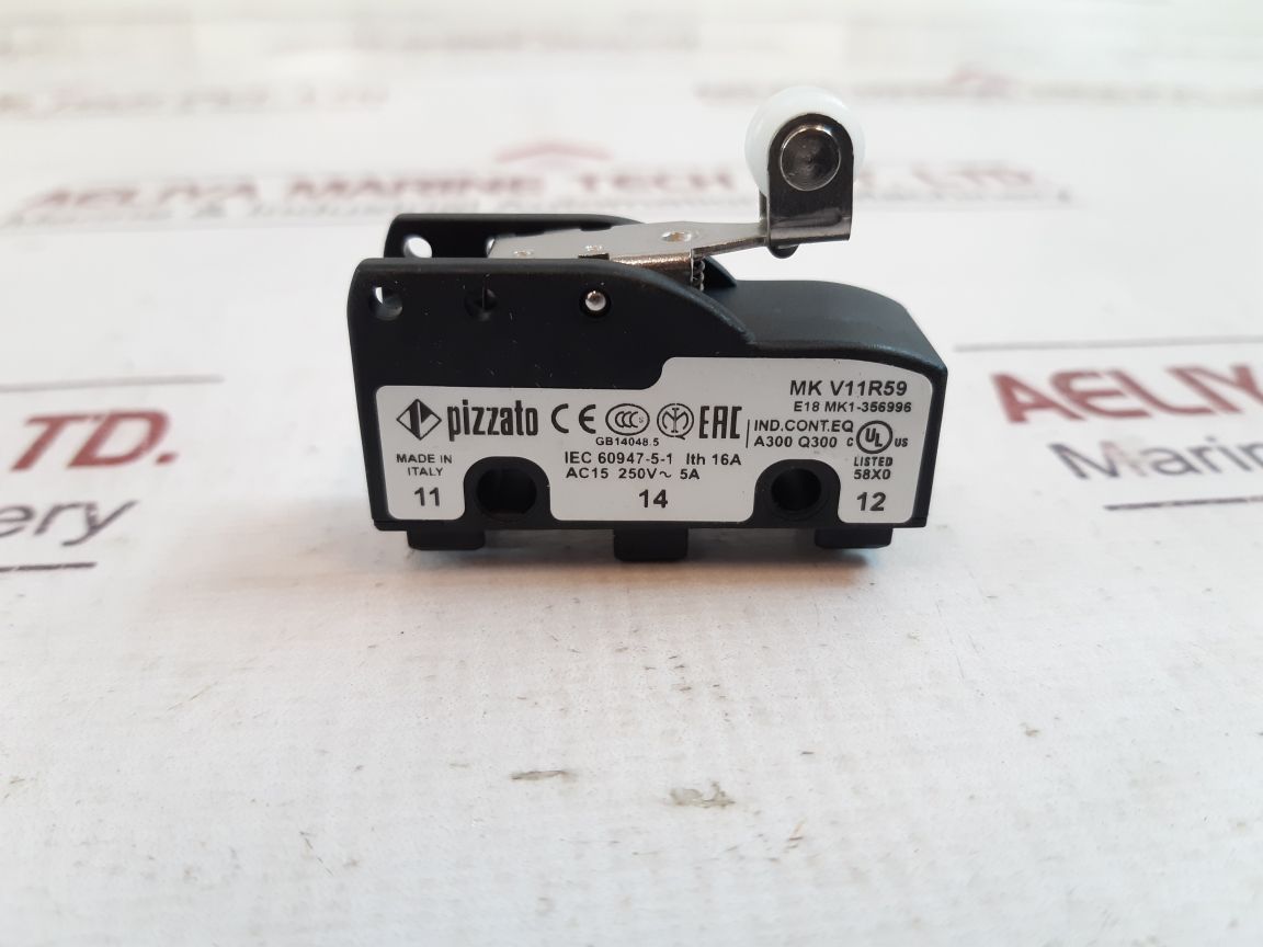 Lot of 3X PIZZATO MK V11R59 Microswitch With Roller Lever GB14048.5 250V 16A