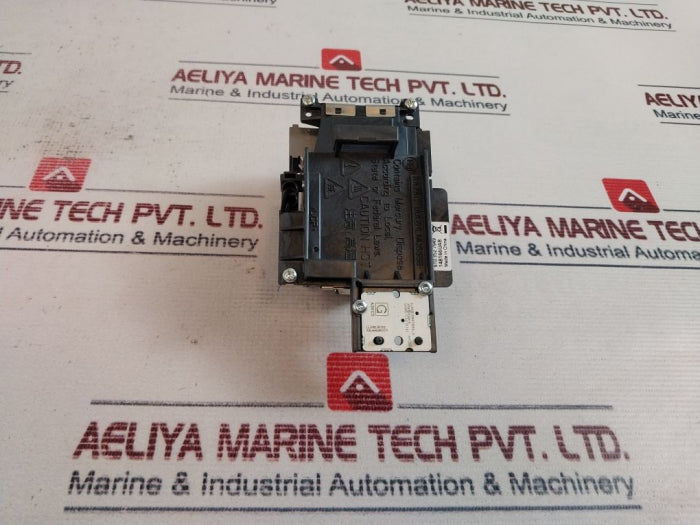 Poa-lmp148 Projector Lamp 610 352 7949