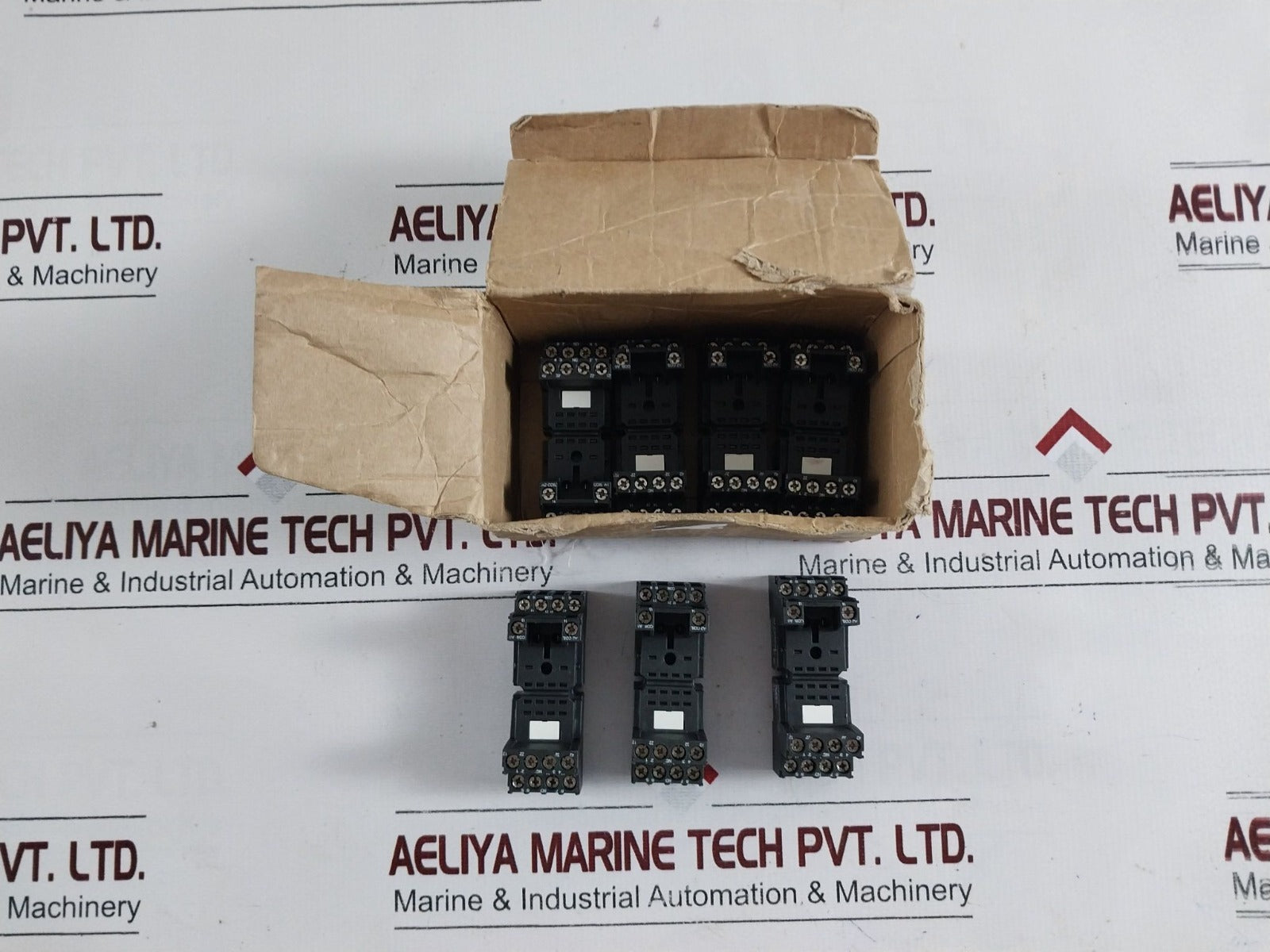 Lot of 7X Relpol GZT4 Relay Socket 6A 300Vac