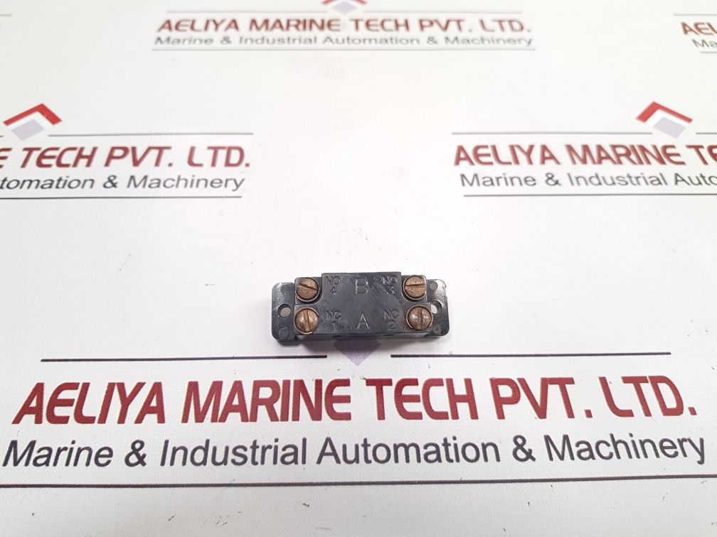 Lot of 2X Licon TW14-100091 Switch 2.840.657