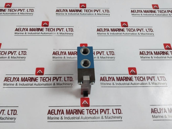 Rexroth 3630070010 Pneumatic Directional Valve With Roller Lever 7291