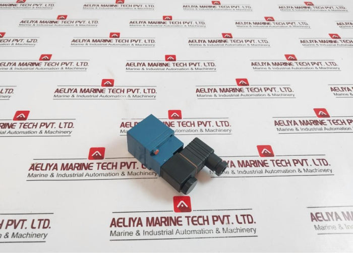 Rexroth 3722250920 Pneumatic Solenoid Valve 24Vdc 4.8W