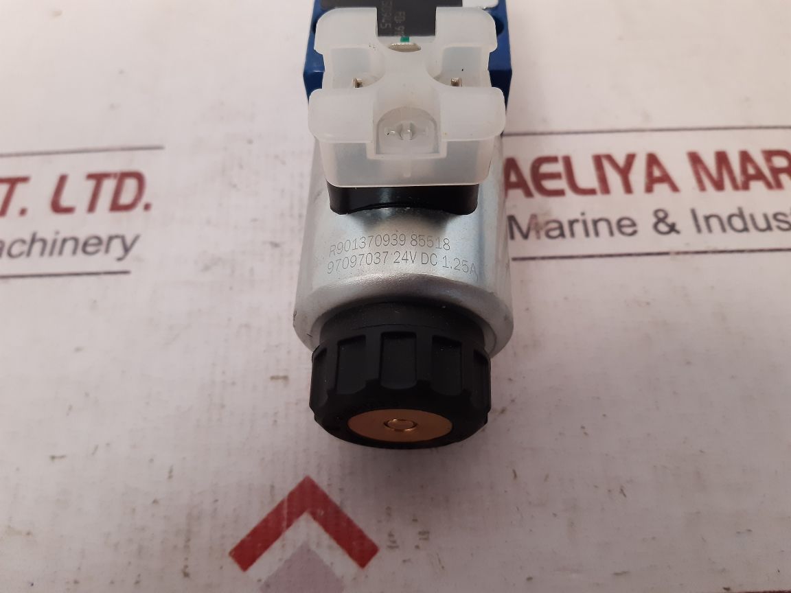 Rexroth R901186443 Hydraulic Valve