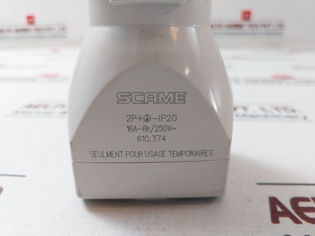 Scame 610.374 One-way Adaptor 16A 250V