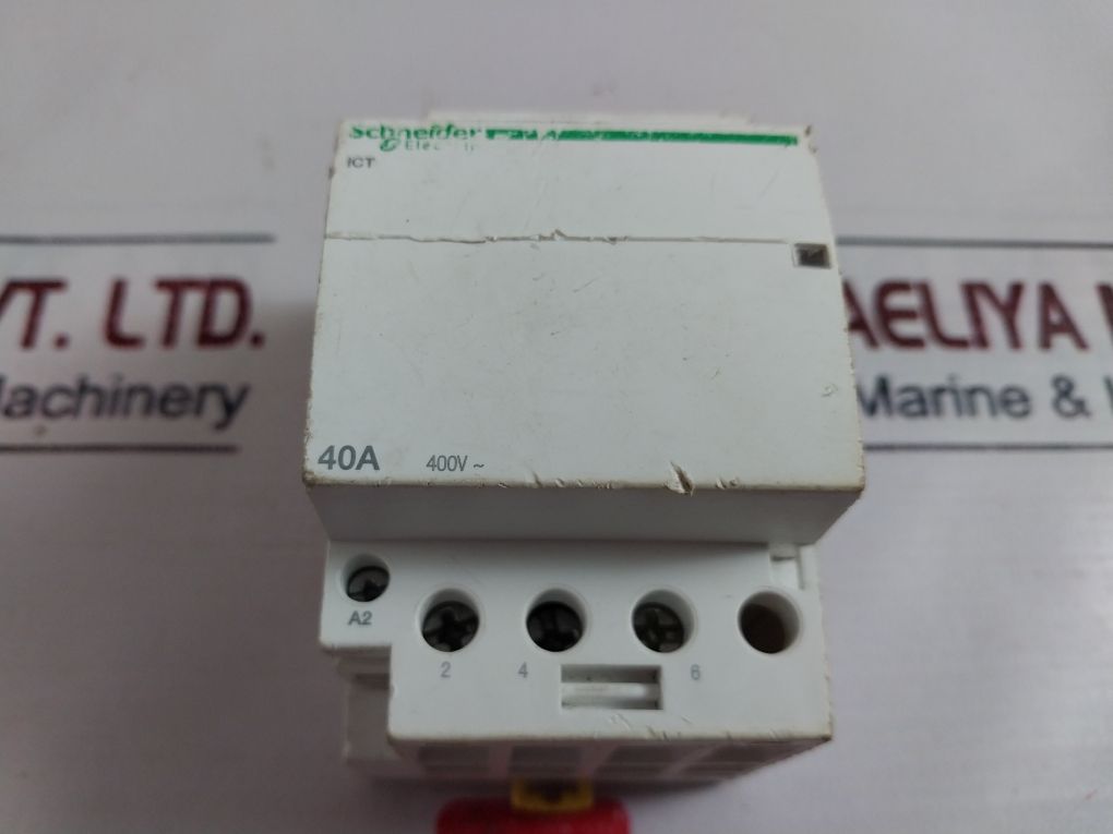 Schneider Electric 40A Contactor 500V~ 50Hz