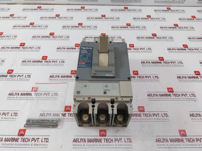 Schneider Electric Cvs630F Circuit Breaker 315/630A 50/60Hz