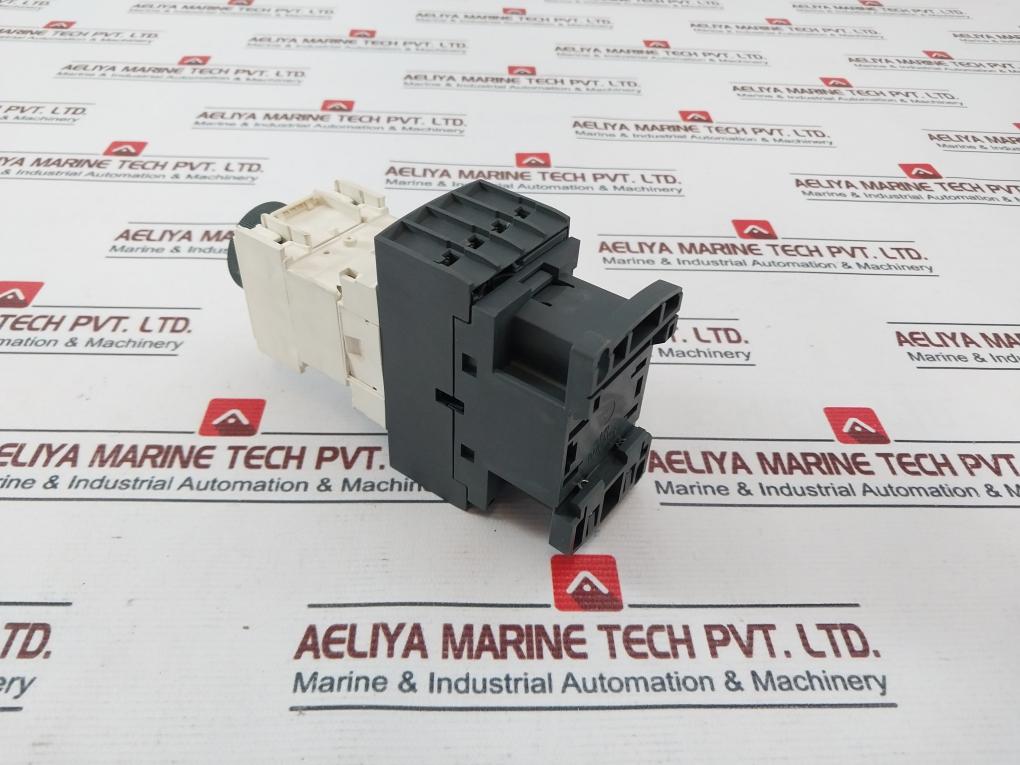 Schneider Electric Ladt2 Time Delay Block 0.1-30S 10A 690V
