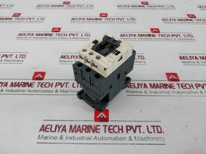 Schneider Electric Lc1D09 Power Contactor 25A 690V 50/60Hz Iec/En 60947-4-1