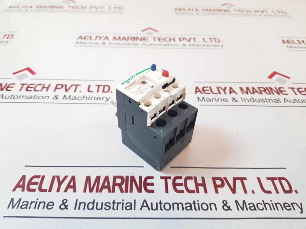 Schneider Electric Lrd32 Thermal Overload Relay 690V-50/60 Hz 10A