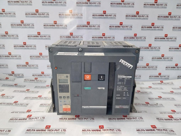 Schneider Electric Nw25 H1 Masterpact Circuit Breaker 2500 Amp
