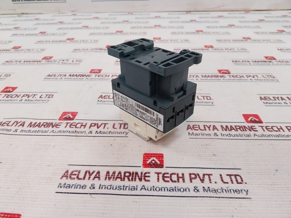 Schneider Electric Tesys D Lc1D18P7 Contactor 32A 690V 3-pole