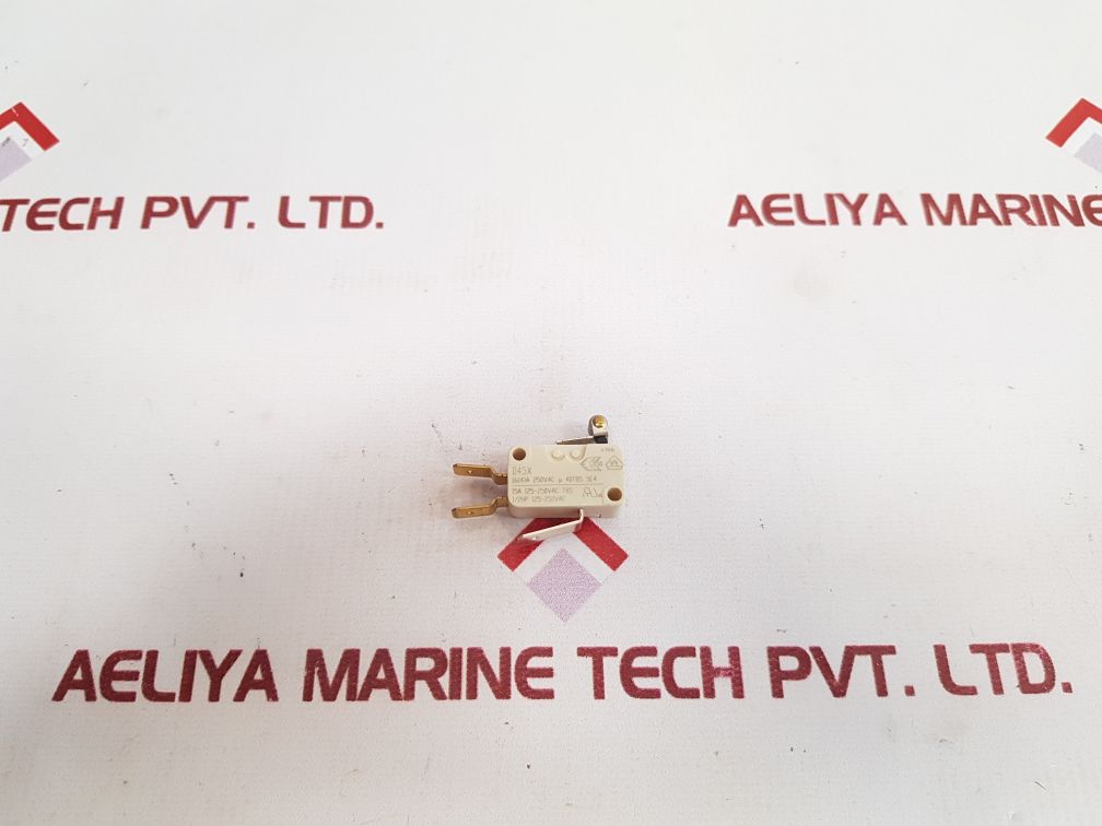 Lot of 19X Cherry D45X Limit Switch 15a 125-250vac