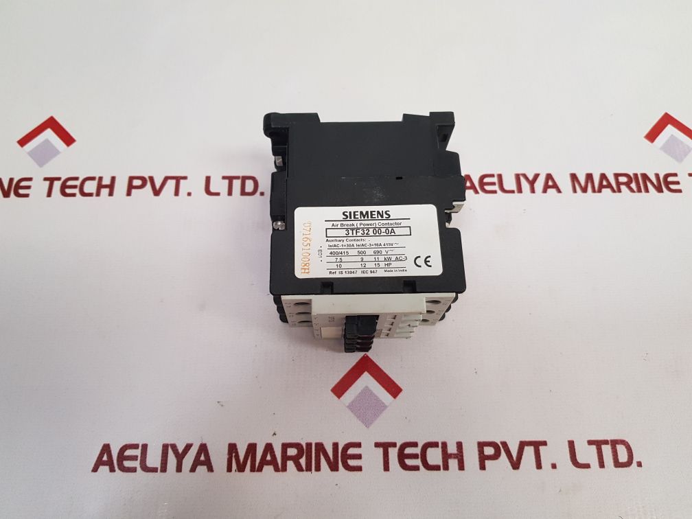 Siemens 3Tf32 00-0A Power Contactor 230V 50Hz/276V 60Hz New