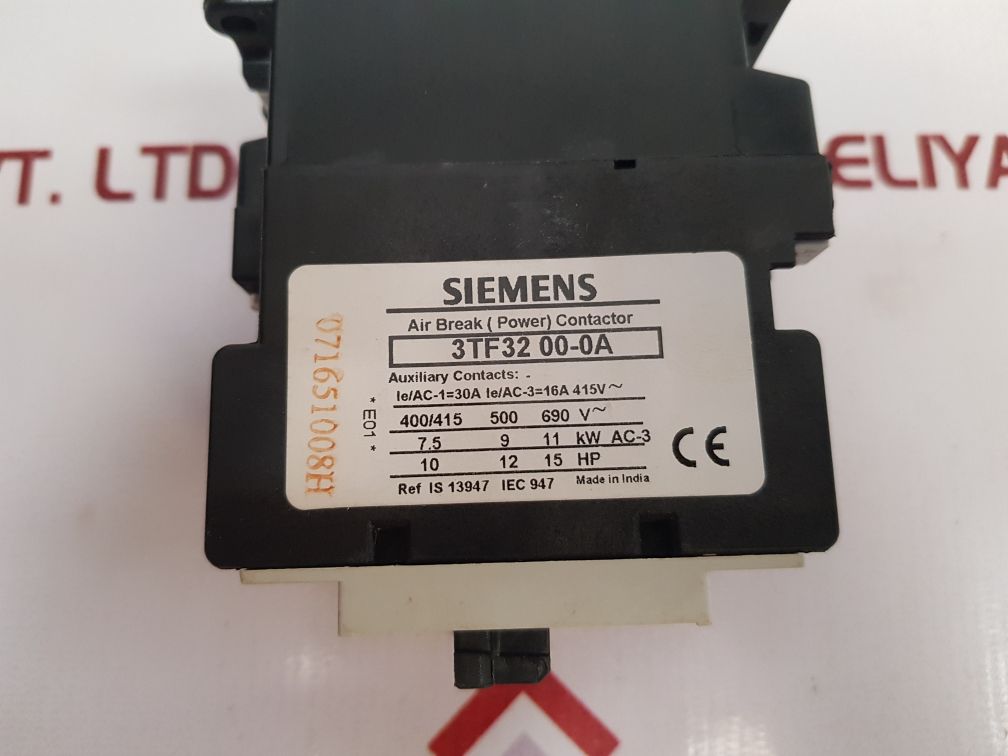 Siemens 3Tf32 00-0A Power Contactor 230V 50Hz/276V 60Hz New