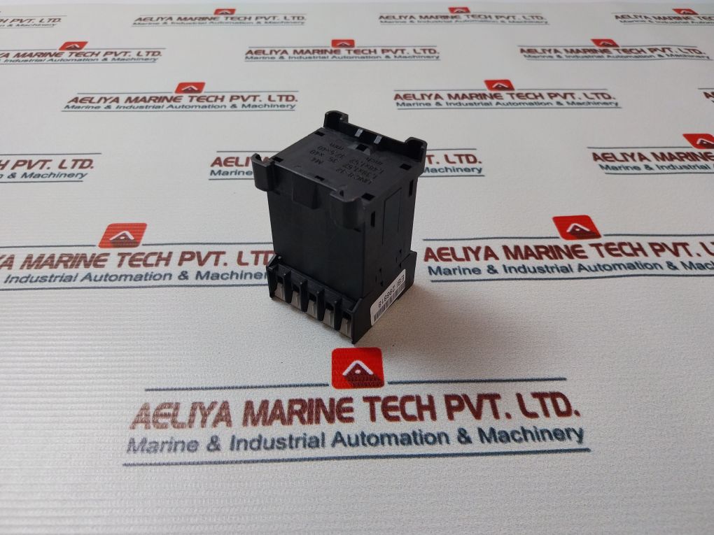 Siemens 3Th2082-0Gb8 Contactor Relay 22V Dc