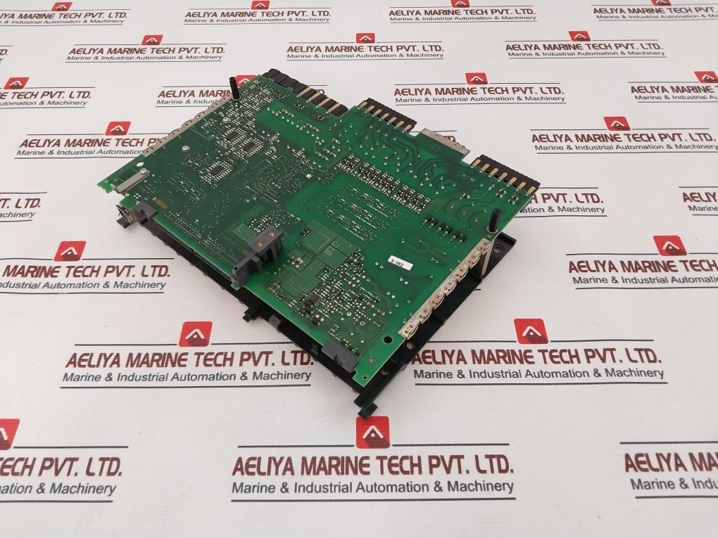 Siemens C73040-a51-c225-4 Printed Circuit Board