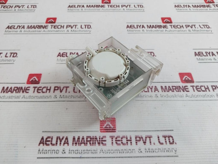 Siemens Qbm66.202 Differential Pressure Sensor 24V~ ±15% 50/60Hz