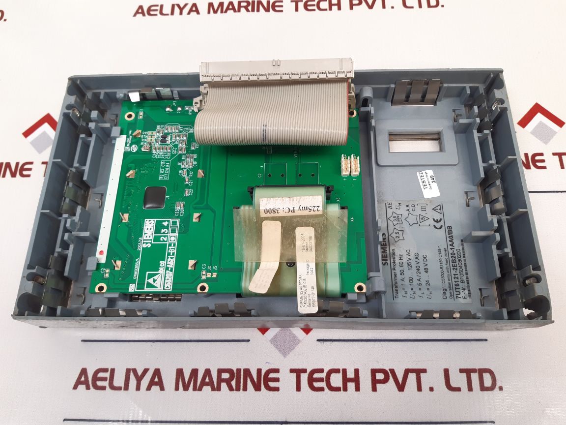 Siemens Siprotec 7Ut61 Transformer Protection Fornt Display 7Ut6121-2Eb20-1Aa0/B