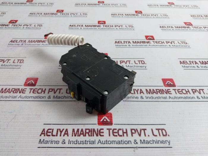 Square D Ad-910 Type Qo Circuit Breaker Class A 20A 120/240V~ 60Hz