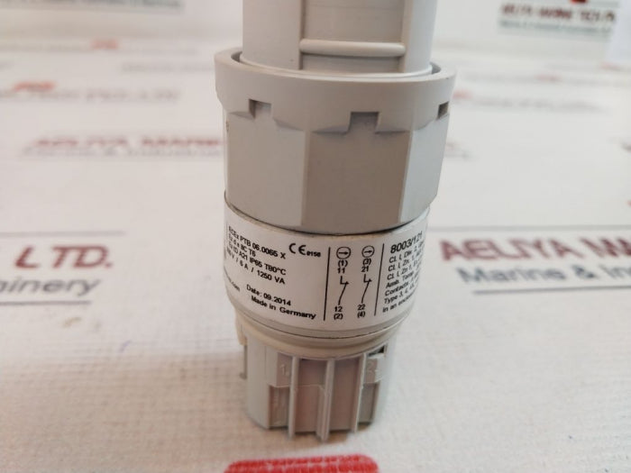 Stahl 8003/121 Panel Mounting Devices 500V/6A/1250 Va 4 046827 004933