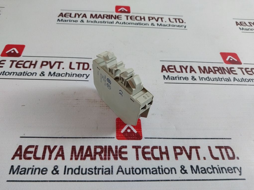 Telemecanique Abr-1S302B Interface Relay 24V Dc B300 Pilot Duty