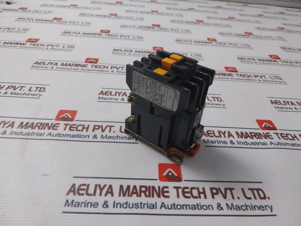 Telemecanique Ca2-dn 131 Contactor 10A 500V