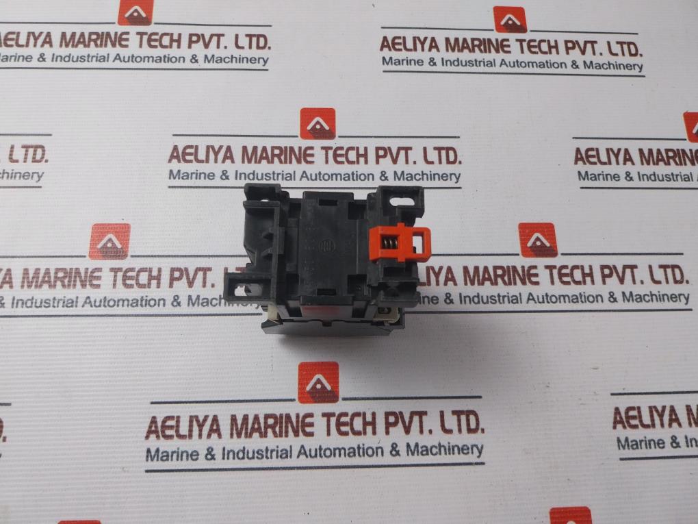 Telemecanique Ca2-dn 140•A 65 Auxiliary Contactor 10A 660V