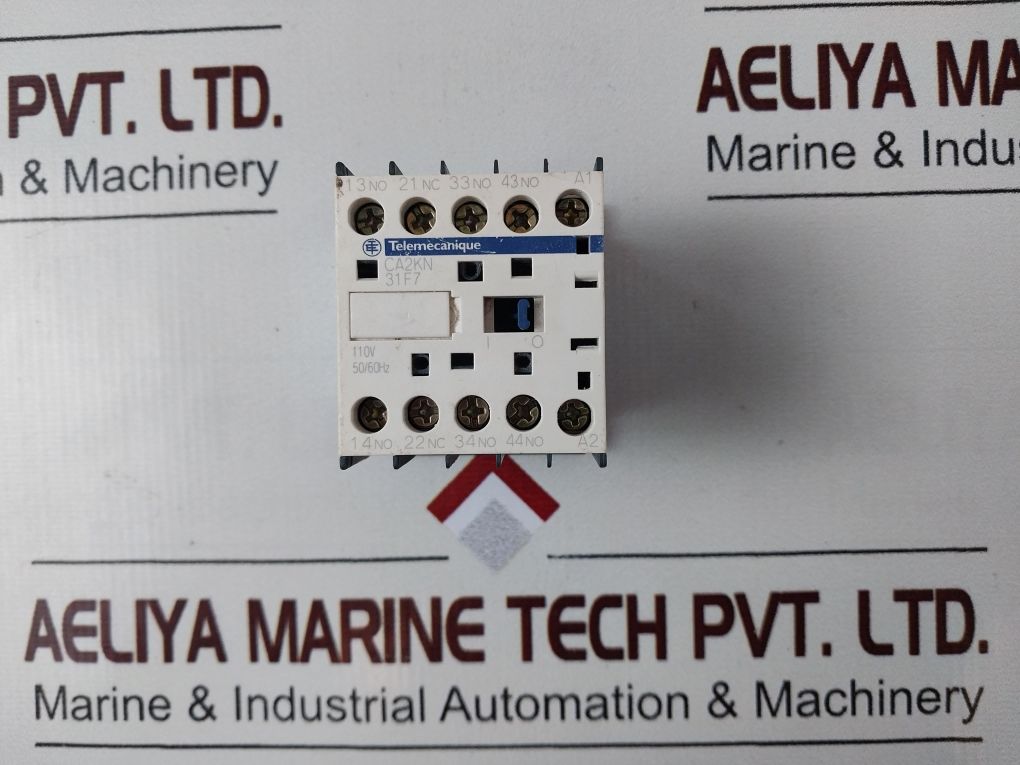 Telemecanique/Schneider Ca2Kn31F7 Control Relay 110V 50/60Hz