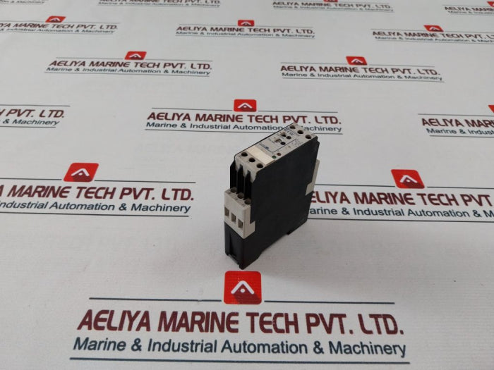 Telemecanique Re4 Rm11Bu Time Delay Relay 24V